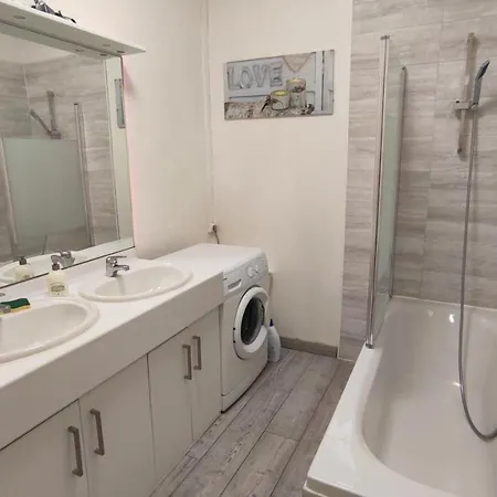 Cocooning Logement Entier Parking Gratuit Algrange Exterior foto